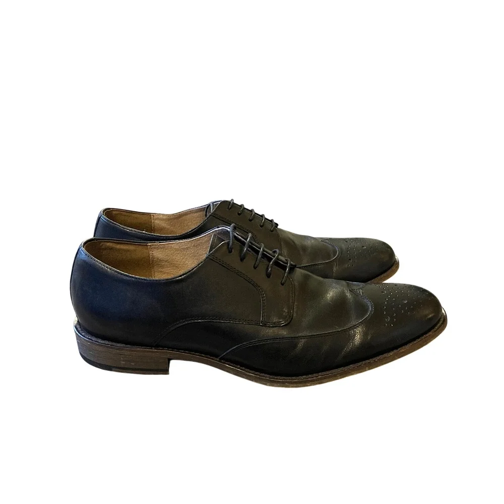 Banana Republic 11.5 Liam Wingtip Oxford Dress Shoes $168 LEATHER Lace Up Black